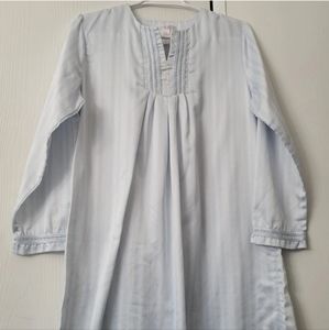 Vtg Sara Beth SMALL Long Nightgown V Neck White Blue Stripes